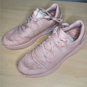 NIB NOBULL Ripstop trainer sneaker Women’s sz 10 BRAND NEW Pink Floral.